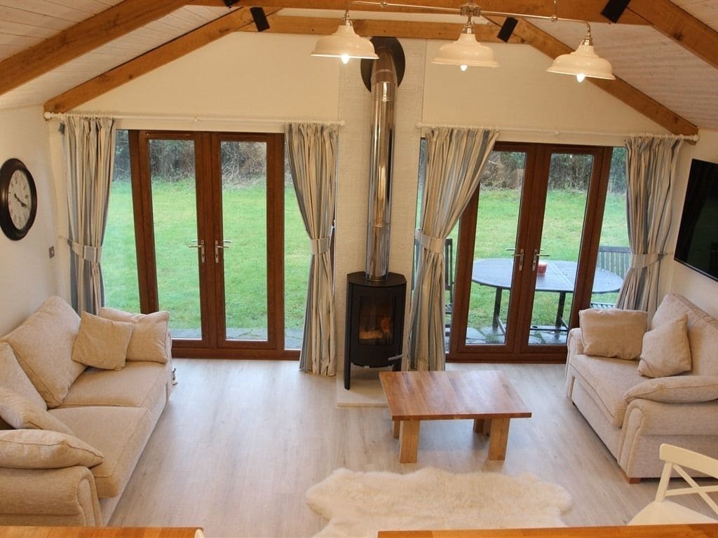The Anchorage & The Tackleshed Hotel Llancarfan Bagian luar foto